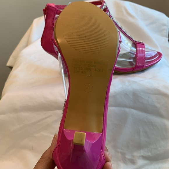 Bubblegum and bling heels - Picture 3 of 4